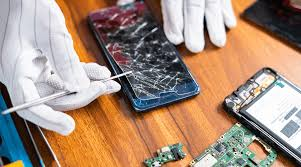 Why Professional Cell Phone Repairs Are Worth the Investment