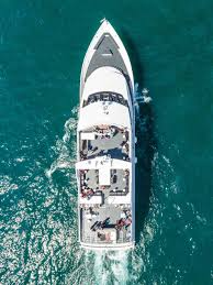 Luxury on the Lake: How Anita Dee Transforms Private Events into Nautical Masterpieces