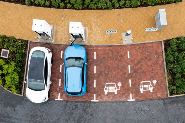 Comparing Top EV Charger Manufacturers: Which Brands Deliver the Best Performance?